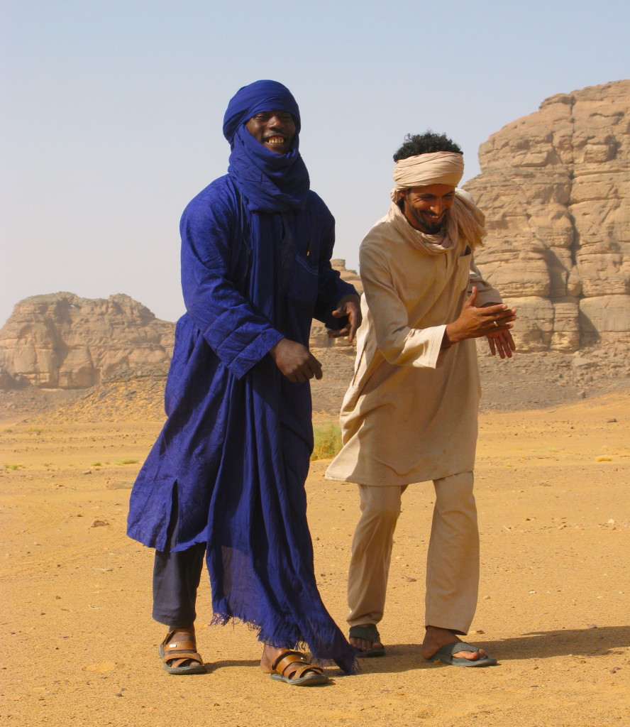Tuaregowie maja muzyke i taniec we krwi